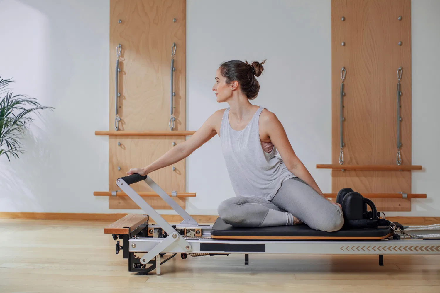 Formation Pilates Reformer à Paris sur machine, en présentiel
